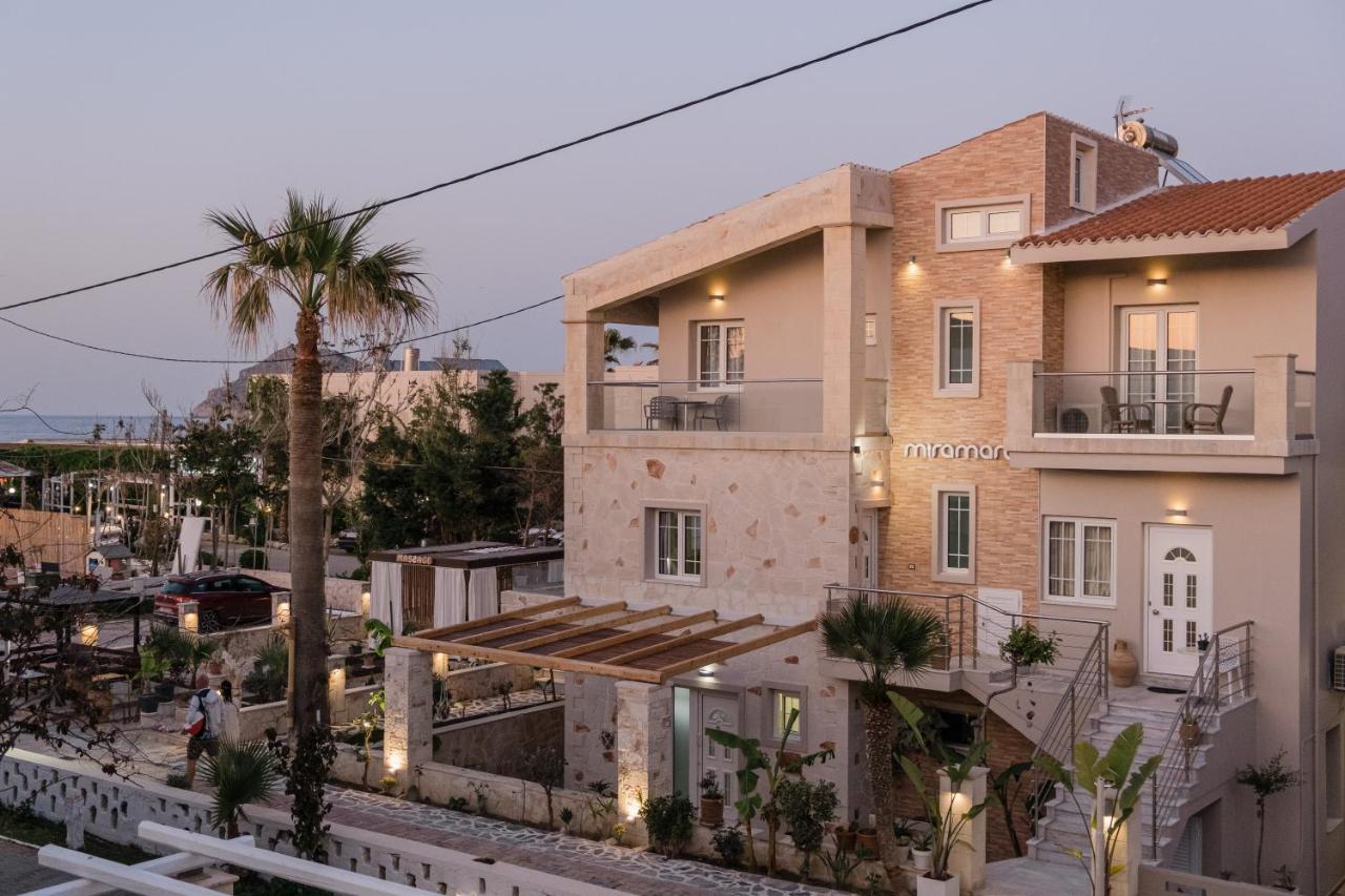 פלטניאס Miramare Apartments מראה חיצוני תמונה