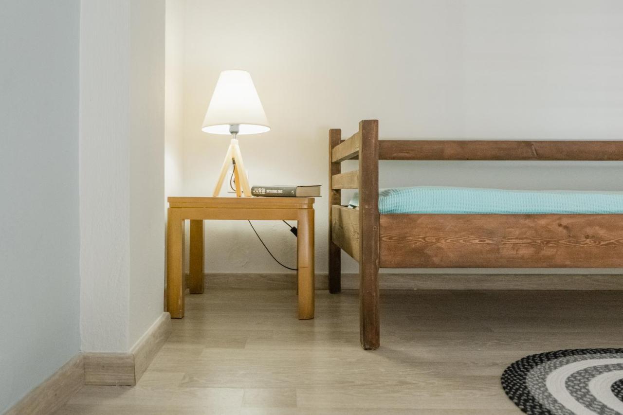 פלטניאס Miramare Apartments מראה חיצוני תמונה
