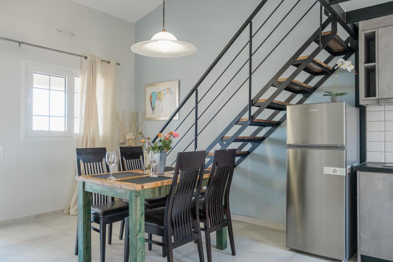 פלטניאס Miramare Apartments מראה חיצוני תמונה