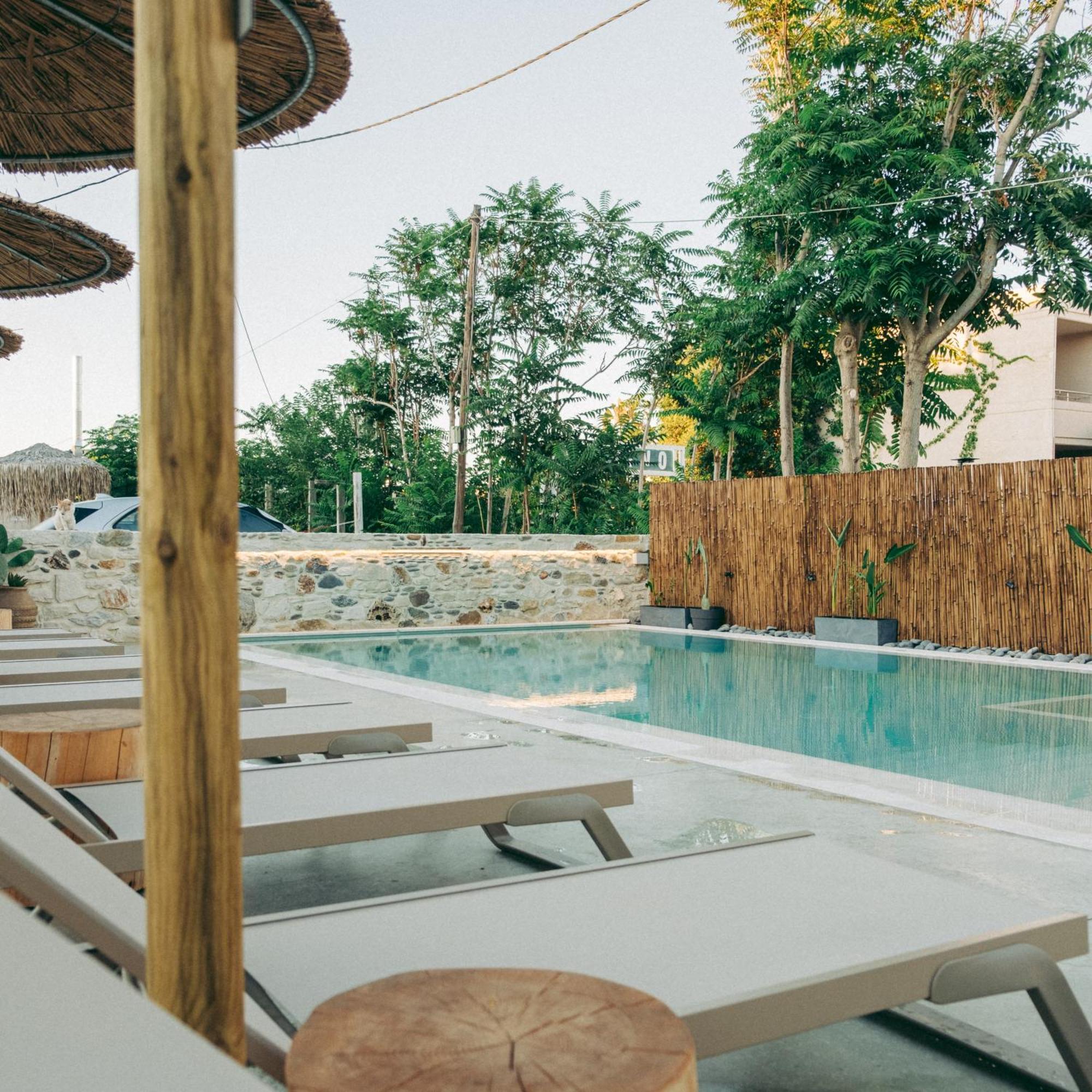 פלטניאס Miramare Apartments מראה חיצוני תמונה