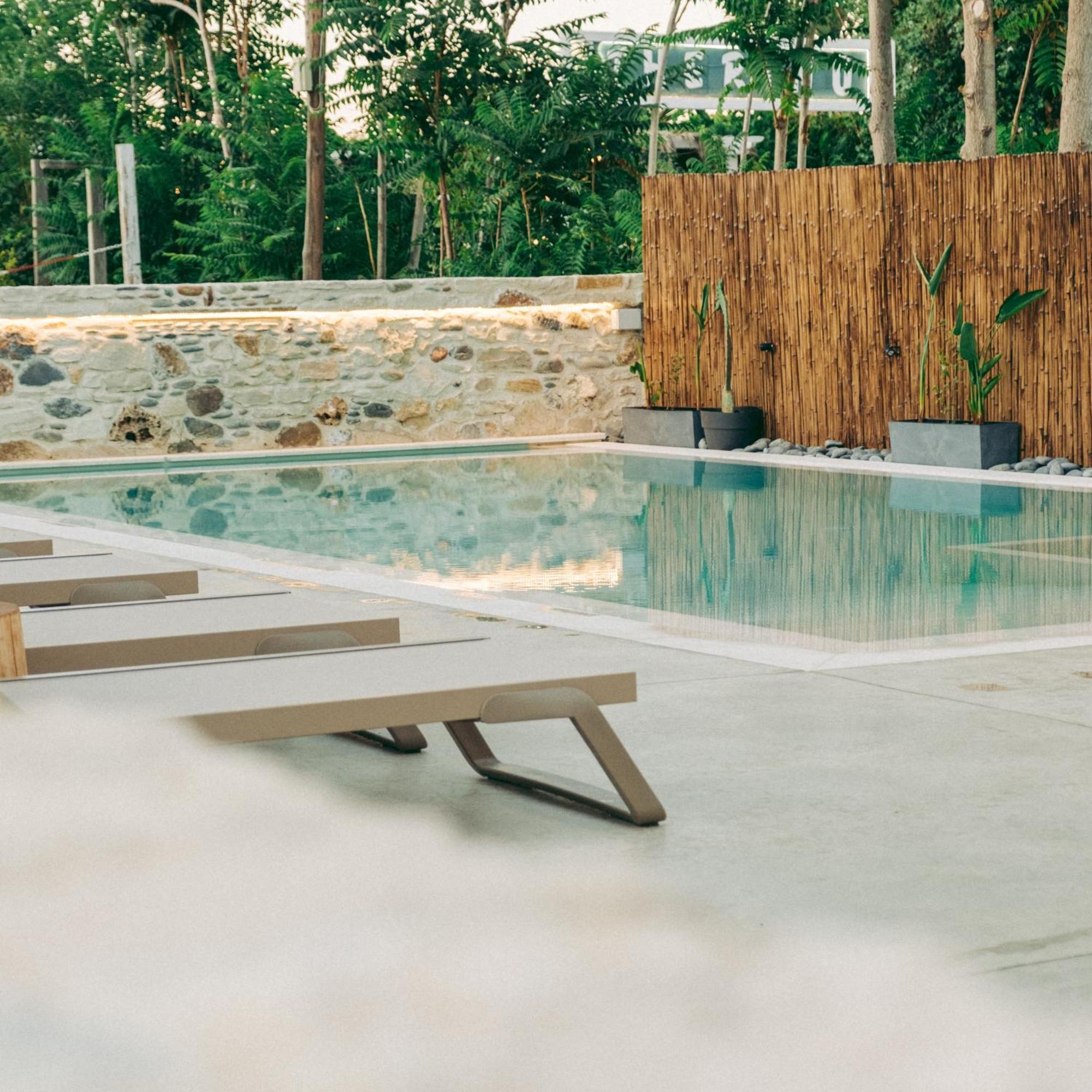 פלטניאס Miramare Apartments מראה חיצוני תמונה