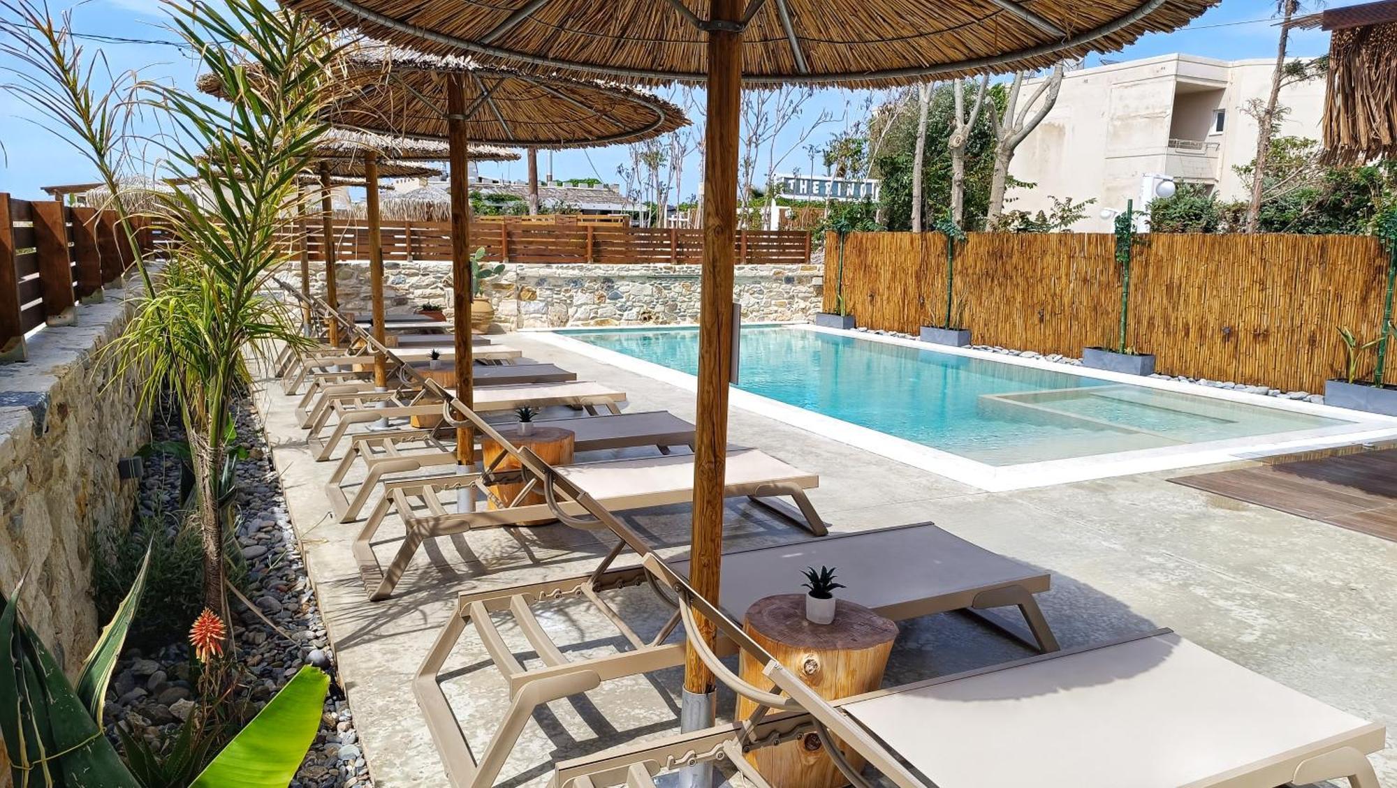 פלטניאס Miramare Apartments מראה חיצוני תמונה